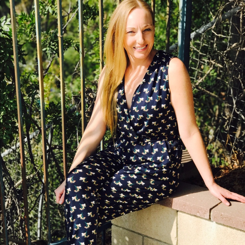 Navy Printed Jumpsuit - Picture 5 of 8